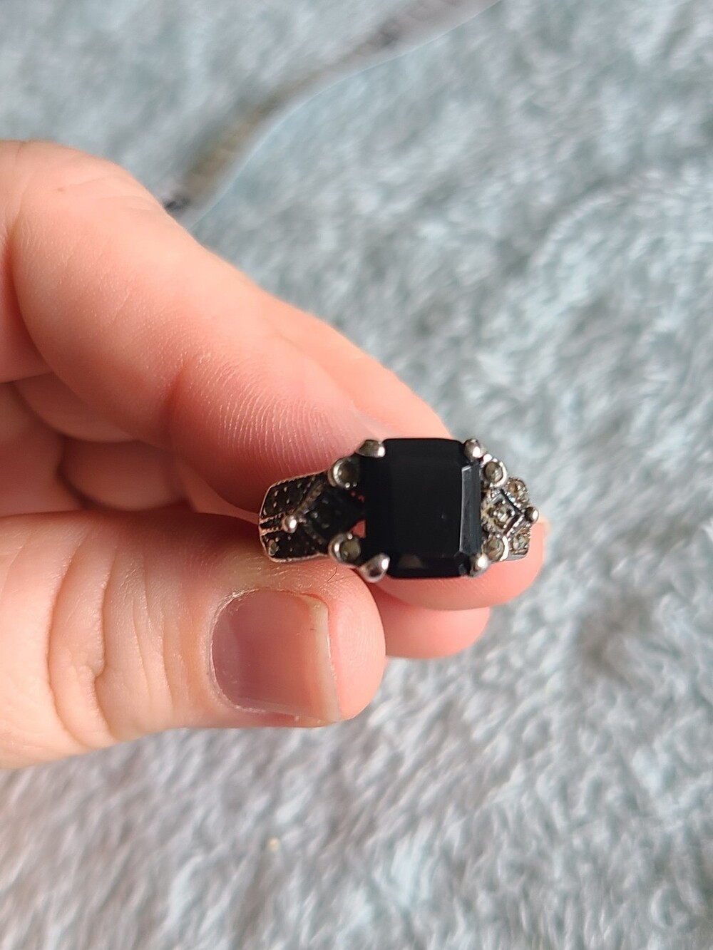 Vintage Black Onyx And Marcasite Sterling Cocktail Ring - Picture 6 of 10